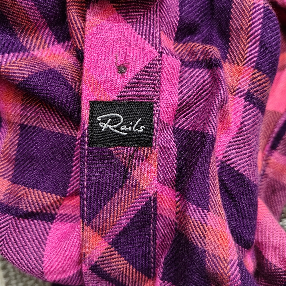 RAILS Hunter Electric Pink Plaid Shirt, M, NWT - Picture 4 of 13